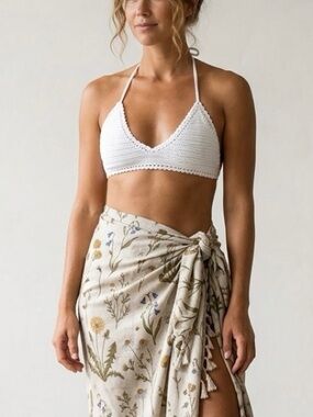 Billabong White Crochet Halter Bikini Top